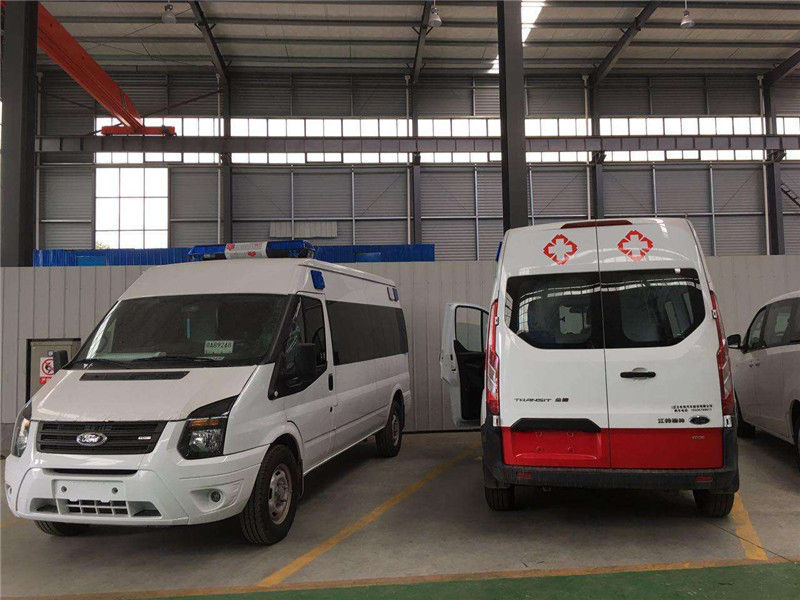 救護(hù)車購(gòu)買的時(shí)候注意事項(xiàng)有哪些？這一點(diǎn)非常重要02